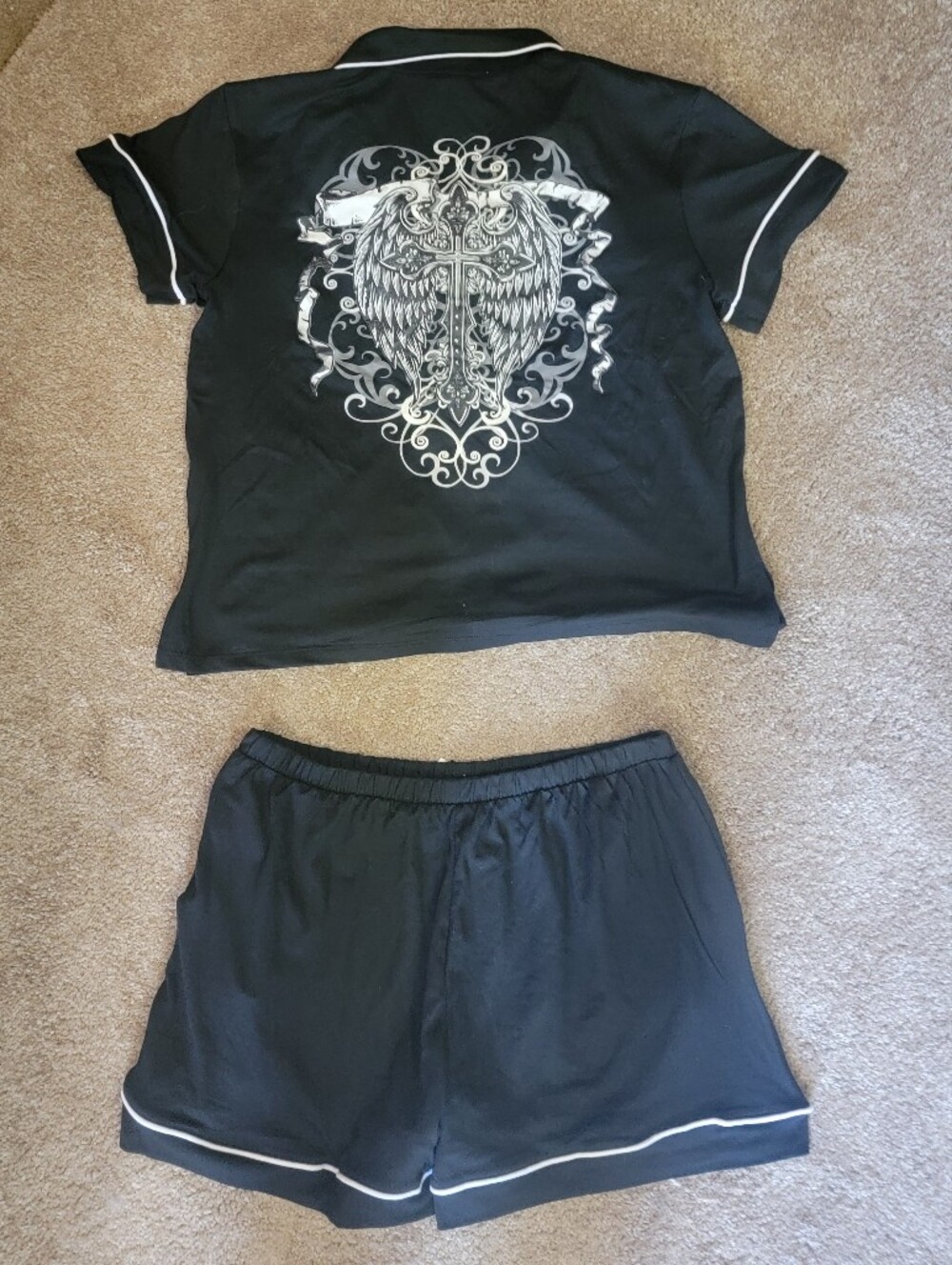 Women’s Black PJ Set with White Trim and Graphic Back Sz Large New